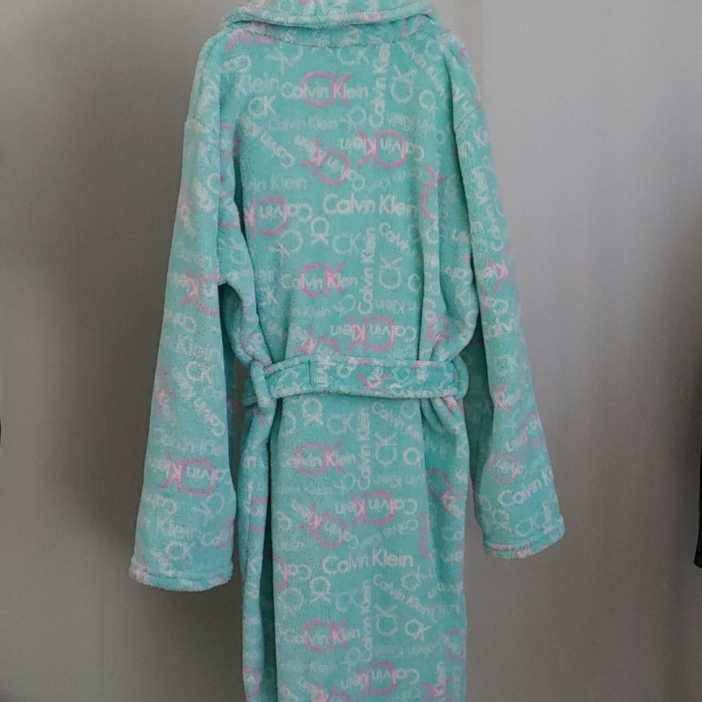 ❄️Calvin Klein Cozy Belted Robe - Picture 3 of 5